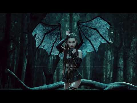 FEARSTbea†s - In the Clouds (feat Effely)