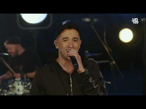 Yes-R – Streets (Live in de Ziggo Dome) feat. Jambassadors & Anu-D