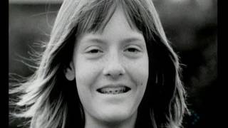 Wiseguys - Ooh La La (Official Video)