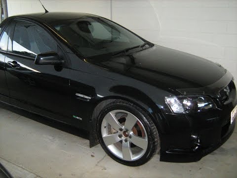 2009 Seat plastic trim removal. VE SSV 6.0L V8 Holden Ute