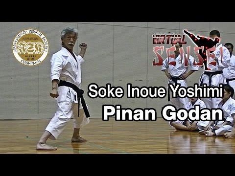 Soke Inoue Yoshimi teaching Pinan Godan - Summer Camp 2013