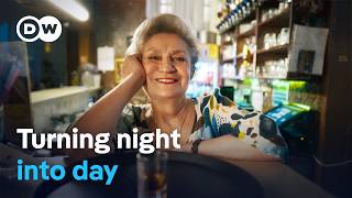 Sausage stands and coffee houses - When night falls in Vienna | DW Documentary