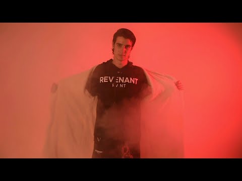 Revenant rv nt Spring/Summer 2022 | Milan Fashion Week Men's | VRAI Magazine