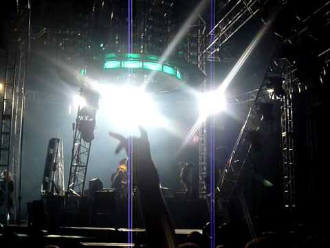 Kabát - Kávu si osladil (pro Frantu) - Live Olomouc (29.4.2011)