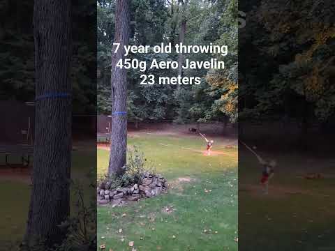 23 meter 450g Aero Javelin throw by 7 year old #javelin #trackandfield