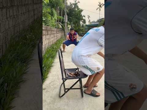 Messi saves Ronaldo from a pile of nails.