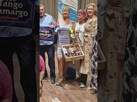 Los que se quedan hasta el final de la milonga ♦ LUNES 20-01-2025 ♦ "Tango Camargo" en "El Beso"