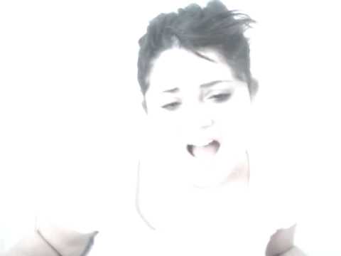 LUCIE BILA NOID PARANOID