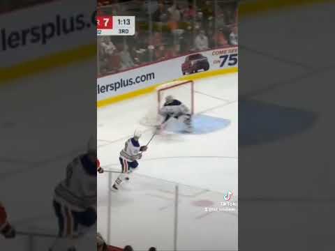 Edmonton Oilers goaltender Jack Campbell Highlights vs the Carolina Hurricanes
