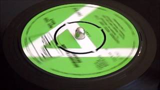 Gladys Knight &amp; The Pips - Everybody Needs Love - Tamla Motown: TMG 619 DJ