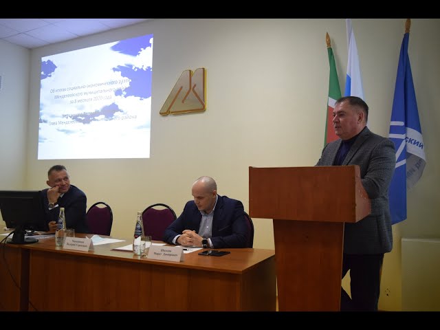 Вести Менделеевск: Замминистра промышленности и торговли РТ Алексей Савельчевпобывал на хим. заводе