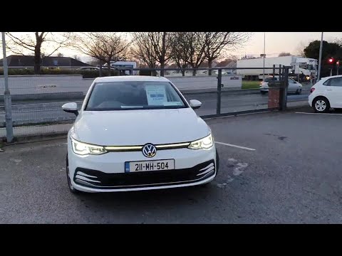 211MH504 - 2021 Volkswagen Golf STYLE 2.0 TDI 115HP 5DR 32,900