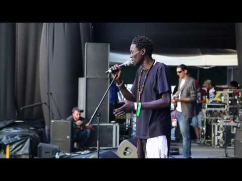 Tal'fine - Gives Thanks