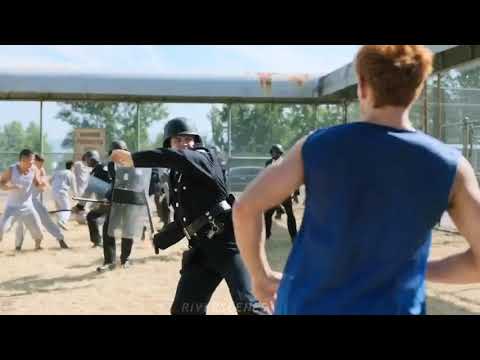 RIVERDALE 3x02 ARCHIE GETTING BEAT UP IN PRISON