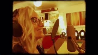 &quot;Rockin&#39; Around The Christmas Tree&quot; Feat. Grace VanderWaal Out Tomorrow!