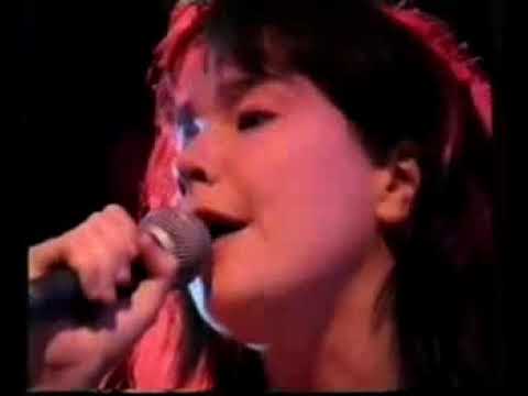Björk - Hyperballad (icelandic), Uxi Festival, 1995