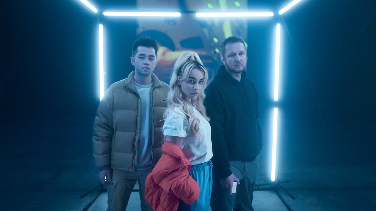 VIZE ft. Ilira — Livin’ Loud