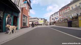 preview picture of video 'Eine Stadtfahrt duch Gerolstein von der Sarresdorferstr. und Hauptstr.'