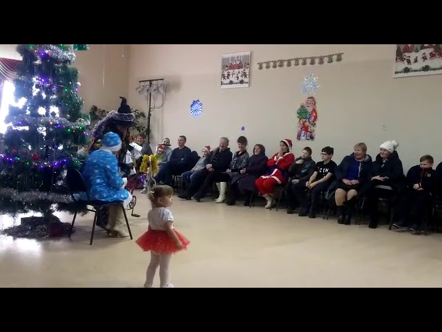 На Рождество в Моркаратаевский ДК прилетели гости из соседнего села