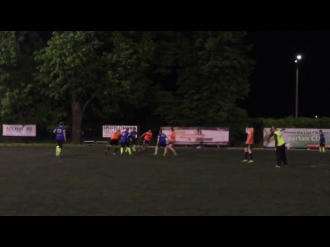 15.05 FC Oranje (pomarańczowe) - Breslauer SC 08 (niebieskie)