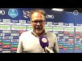 Henk de Jong wordt gebeld door zijn moeder