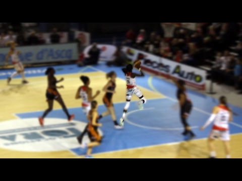 Johanne Gomis en transition contre Charleville !