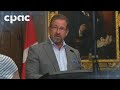 Le chef du Bloc QuĂŠbĂŠcois parle aux journalistes Ă Ottawa â 16 juillet 2025