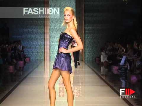 "Versace" Spring Summer 2002 Milan 3 of 3 Menswear by Fashion Channel