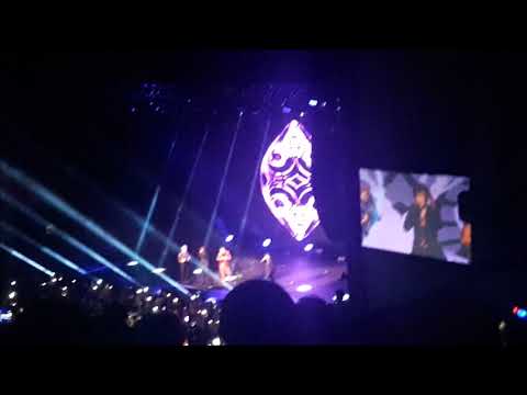 Seventeen Diamond Edge Concert 1st World Tour in Chicago