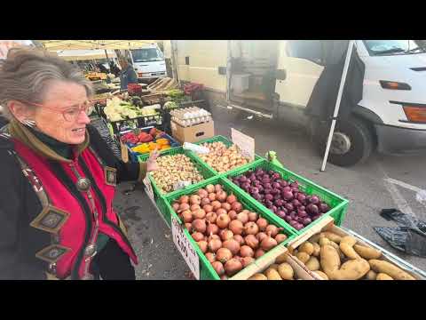 Near Assisi, Shopping at the Weekly Outdoor Market