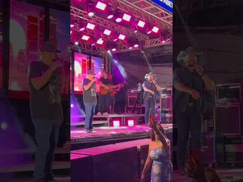 Show com Felipe e Falcão em Francisco Alves Pr