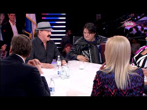 Haris Džinović zapevao "I tebe sam sit kafano", Vučićevu omiljenu pesmu, Kemiš zasvirao harmoniku