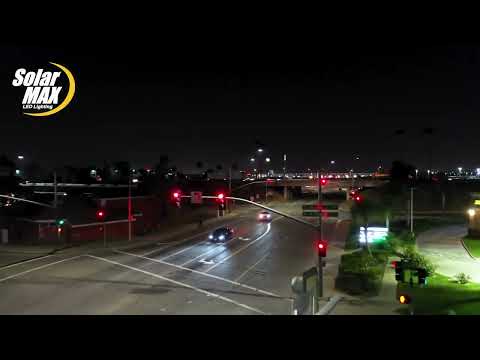 Elliott Photo and Video video.