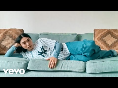 Miso Extra - Space Junk (Official Video)