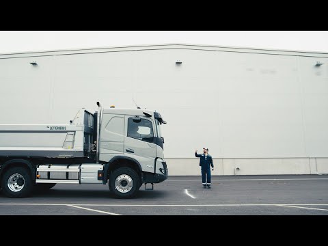 Volvo Trucks – Safer streets for all with Safety Zones
