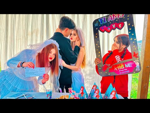 LA MIA AMICA INCINTA HA ROVINATO IL MIO MATRIMONIO !!! - by Charlotte M.