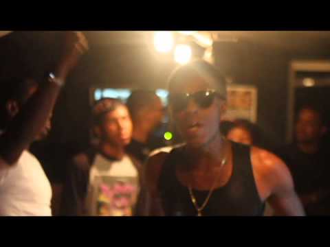 Young Moose In Studio "You A Bum"