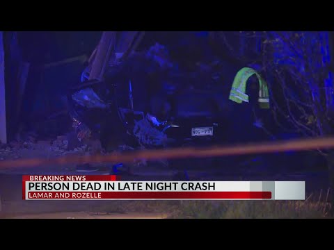 Midtown single car crash turns fatal