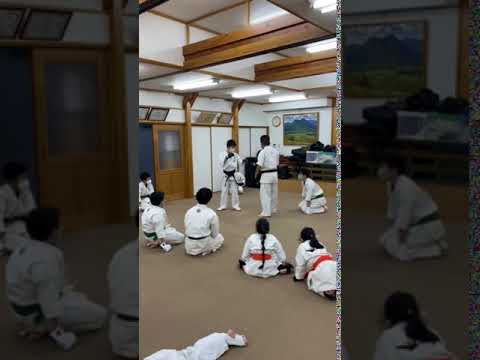 三日月蹴り見本２