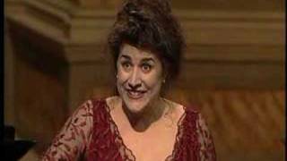 Cecilia Bartoli sings high E flat - Riedi al soglio - Rossini