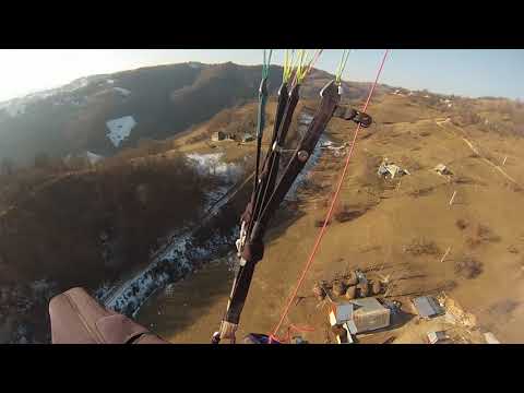 GOPR0513 Zbor pe dealul Capsei ...