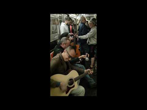STRANGER JOINS JAM SESSION IN NYC SUBWAY