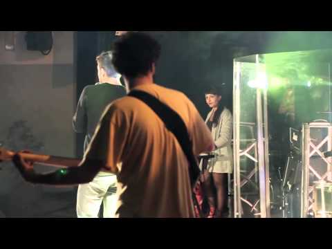 MARTIN BASILE & B.PASTA_Affogarti nei fiori - live SOTTOTONI 2014