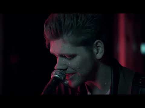 Justinas Trio - Tarp tavęs ir manęs | KLIPVID 2017