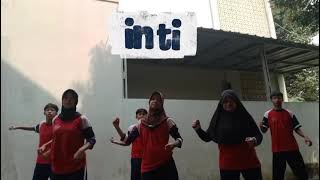 Download lagu senam kelompok 6. mp3