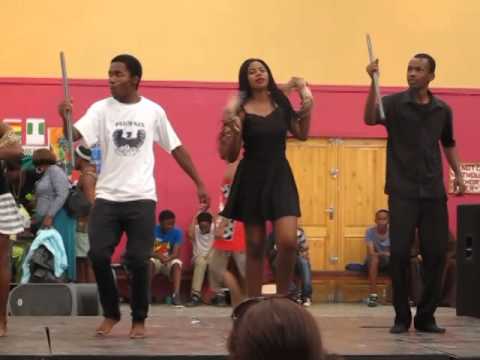 Malagasy Dance (Madagascar) - Waterford Kamhlaba UWC Day 2014