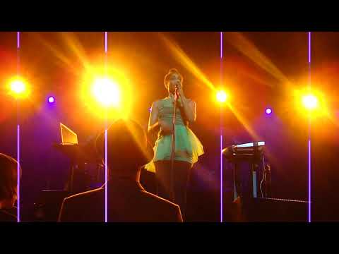 Erykah Badu performing "On & On" Live @ The Sydney Opera House, Australia.