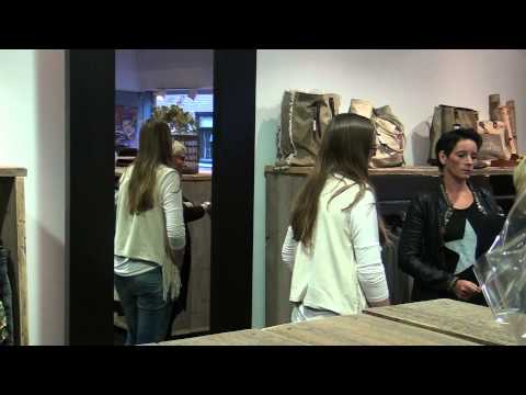 download lagu mp3 mp4 Hipmode, download lagu Hipmode gratis, unduh video klip Hipmode