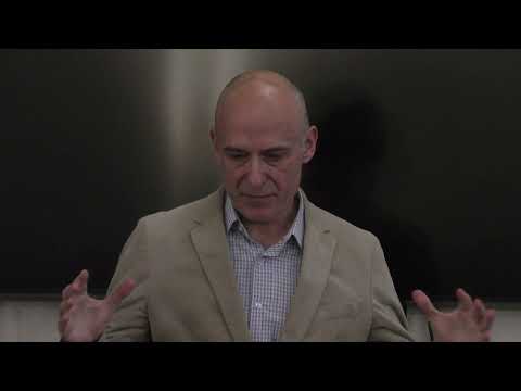 Conferința „George Călinescu, profesor la Universitatea din Iași”