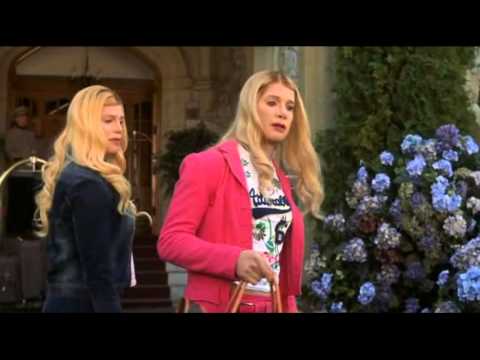 White Chicks: Hold my poodle.